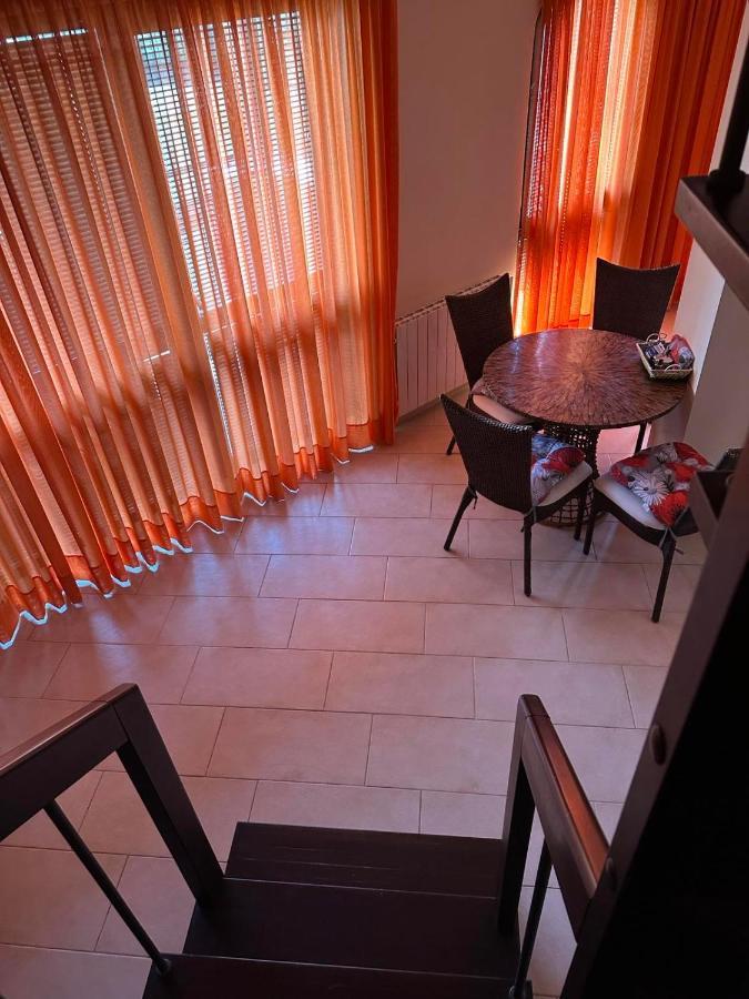 Oazis Vip Club Aparthotel Sunny Beach Buitenkant foto