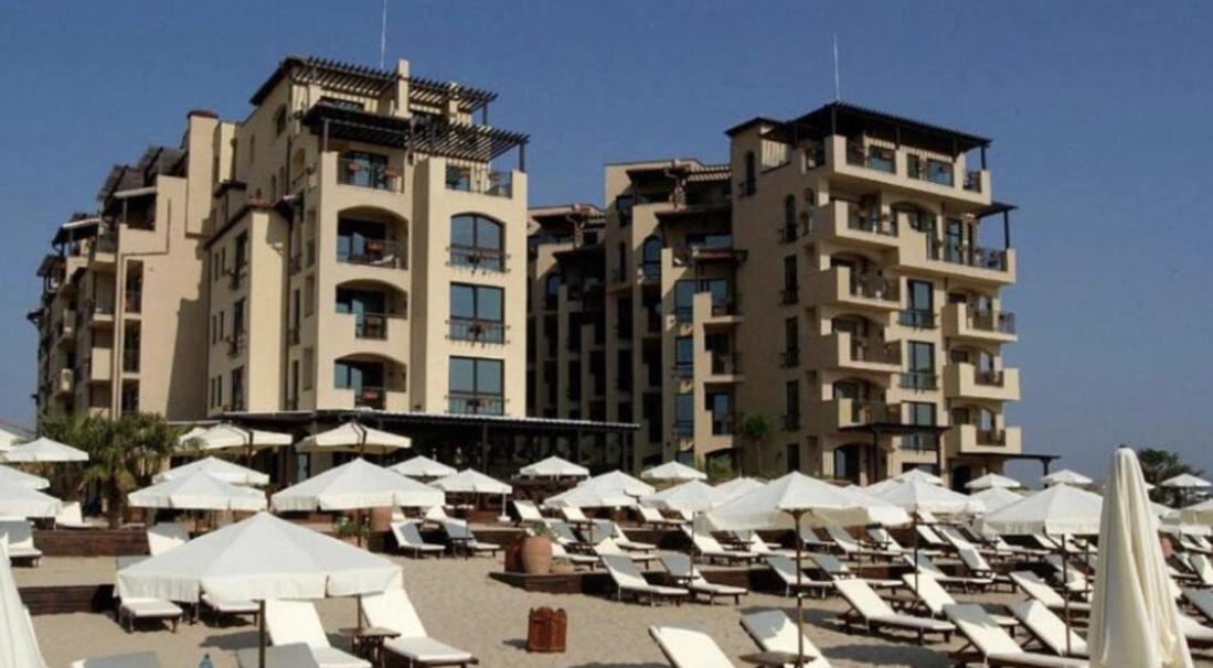 Oazis Vip Club Aparthotel Sunny Beach Buitenkant foto