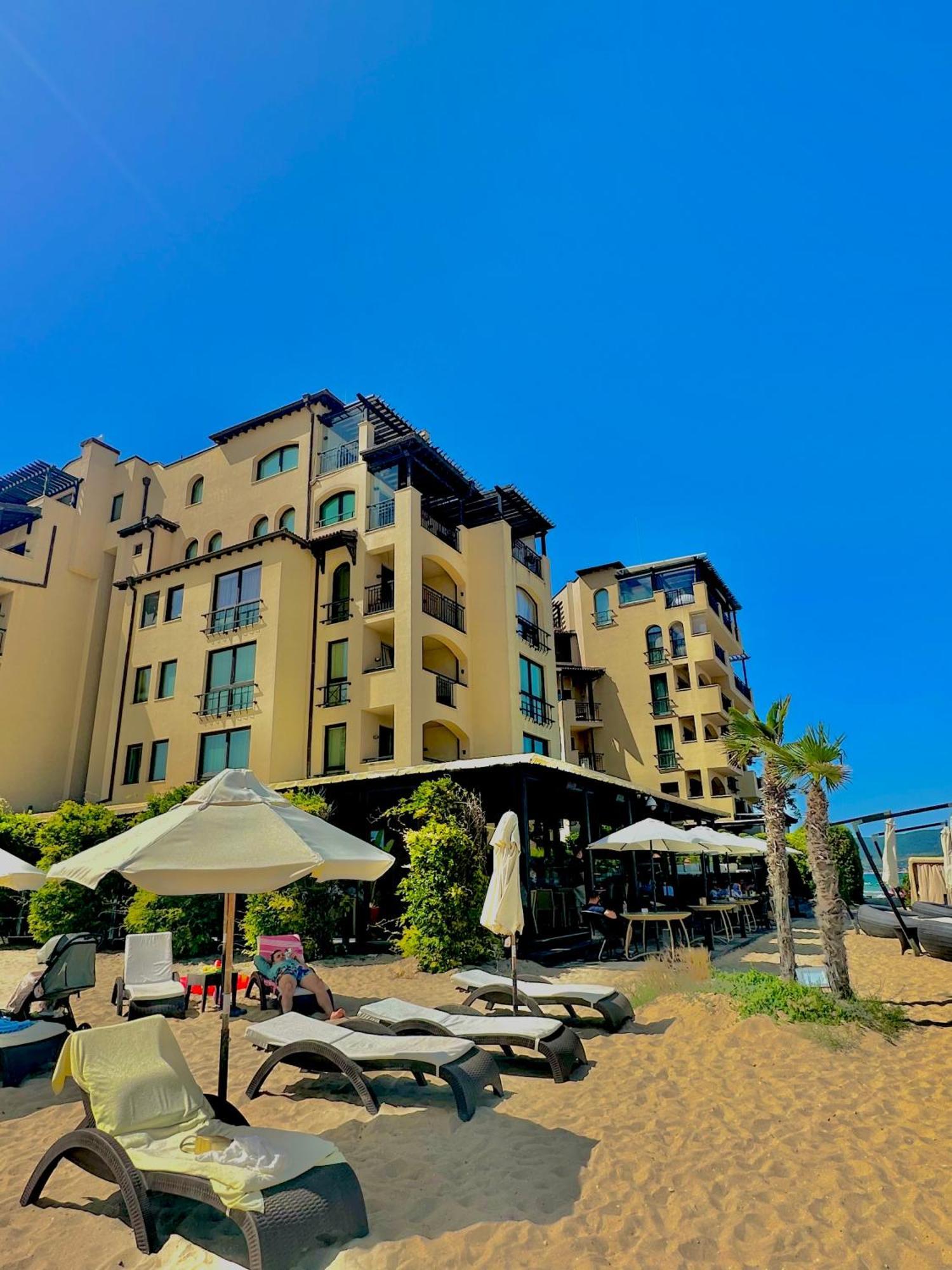 Oazis Vip Club Aparthotel Sunny Beach Buitenkant foto